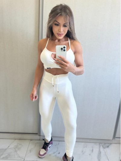 Conjunto Fitness Top e Calça - Aveludado Off White 